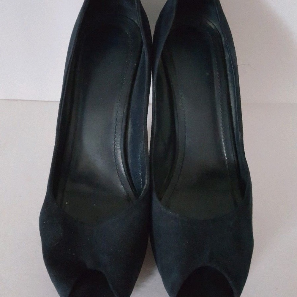 YSL Peep Toe Pump